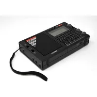 Tecsun PL-990 radyo üstten eğik görünüm